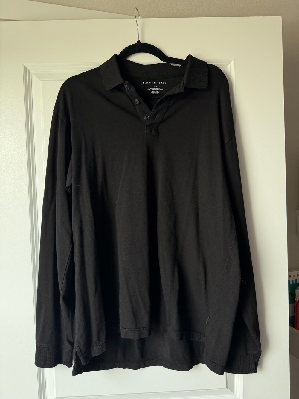 American Eagle Outfitters Men’s Black Long-Sleeve Polo